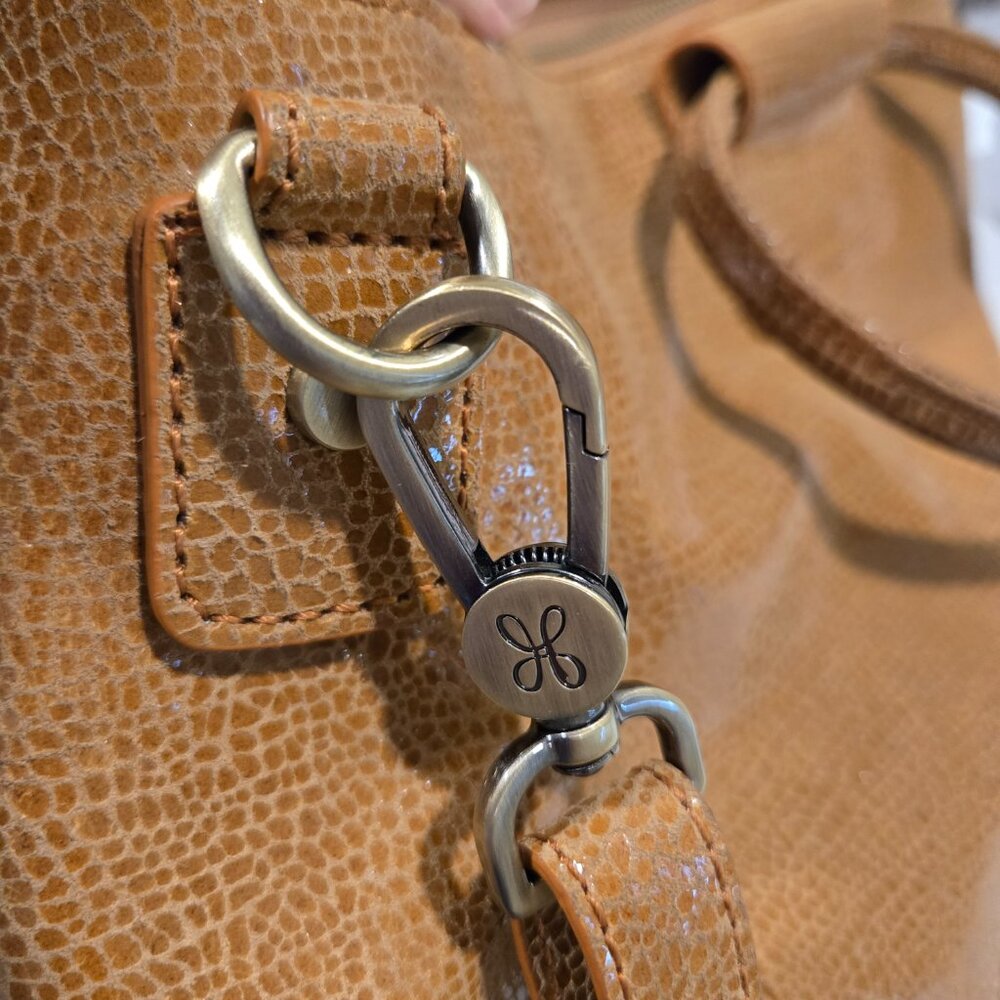 HOBO Sheila Medium Satchel Crossbody Tan Crackle Print Leather Zip Top Bag - Picture 9 of 12